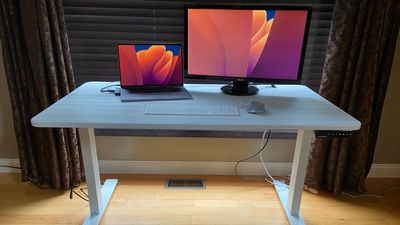 Autonomous SmartDesk Pro Standing Desk Review