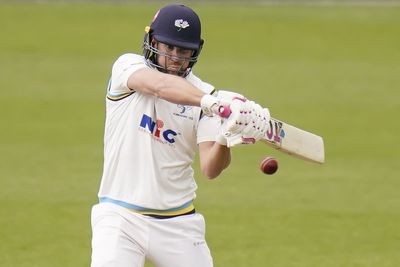 Yorkshire end winless run while Robin Das inspires Essex