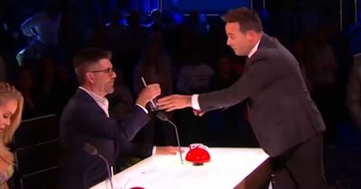 BGT fans amused over Ant McPartlin's savage dig at Simon Cowell after blunder