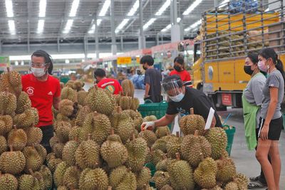 Ministry maintains export target despite stagnation