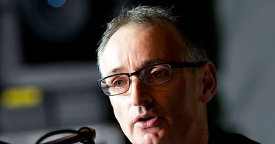 Pat Nevin met Chelsea fans from the National Front and stared down the racists over monkey chants