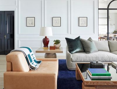 Should you mix and match sofas? These designers reached the same verdict – except for one time to break the rule