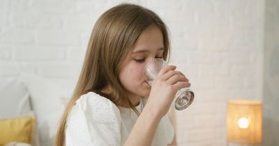 Expert's four unusual signs your child is dehydrated