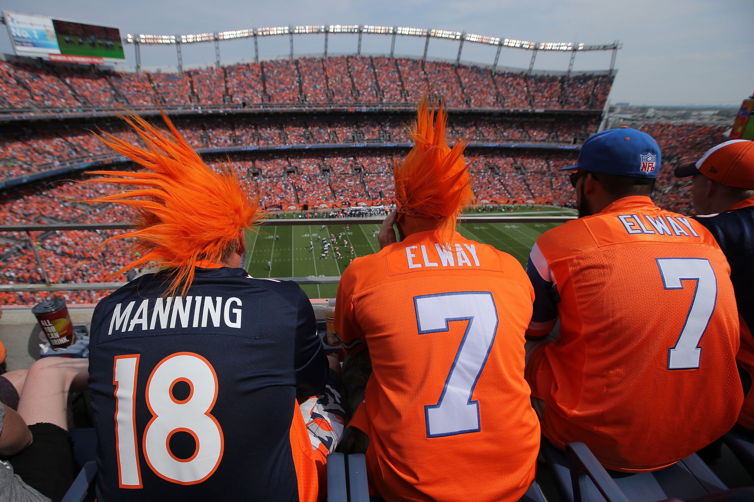 Patrick Mahomes ranks Peyton Manning, John Elway among…