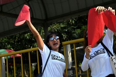'We want to be free': Filipinos demand right to divorce