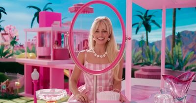 Barbie fans enjoy inside peek of life-size Dreamhouse built for new film