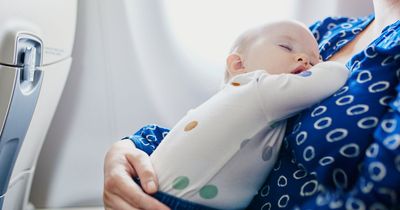 Woman falls ill after mum uses food tray to change baby's dirty nappy on plane