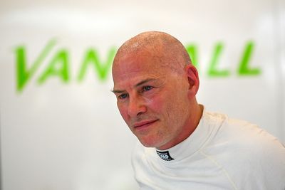 Villeneuve ends WEC campaign with Vanwall after being dropped for Le Mans