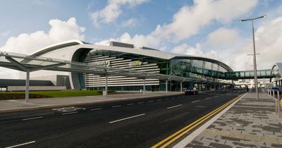 Two Americans arrested after €600k of drugs found in suitcases at Dublin Airport