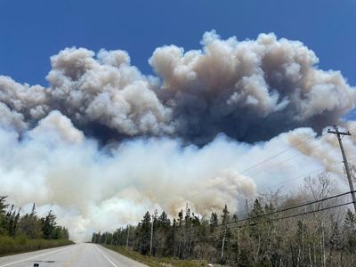 ‘Unprecedented’ Nova Scotia wildfires expected to worsen, officials warn