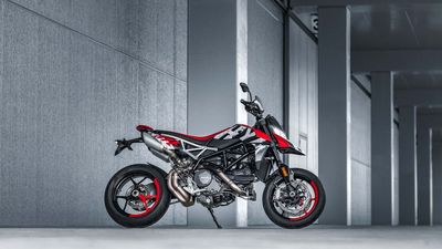 2024 Ducati Hypermotard 950 RVE Gets Graffiti Livery Evo Graphic