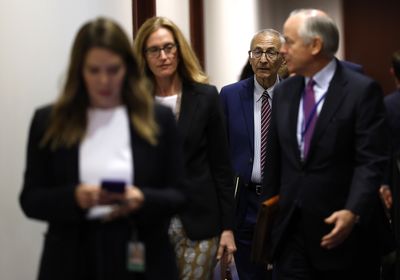 White House officials tried to sell Democrats on the debt deal. Some weren't having it.