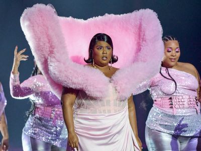 Lizzo says she’s close ‘to giving up on everyone and quitting’ after barrage of fatphobic comments