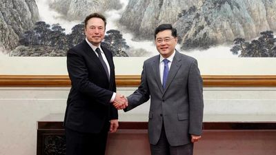 Musk wraps up two-day China visit aimed at boosting Tesla sales