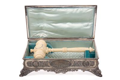 Launching mallet for ‘Canada’s Titanic’ to go under the hammer