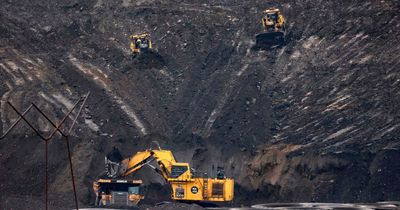 Merthyr council orders operators of Ffos-y-Fran coal mine to stop mining there