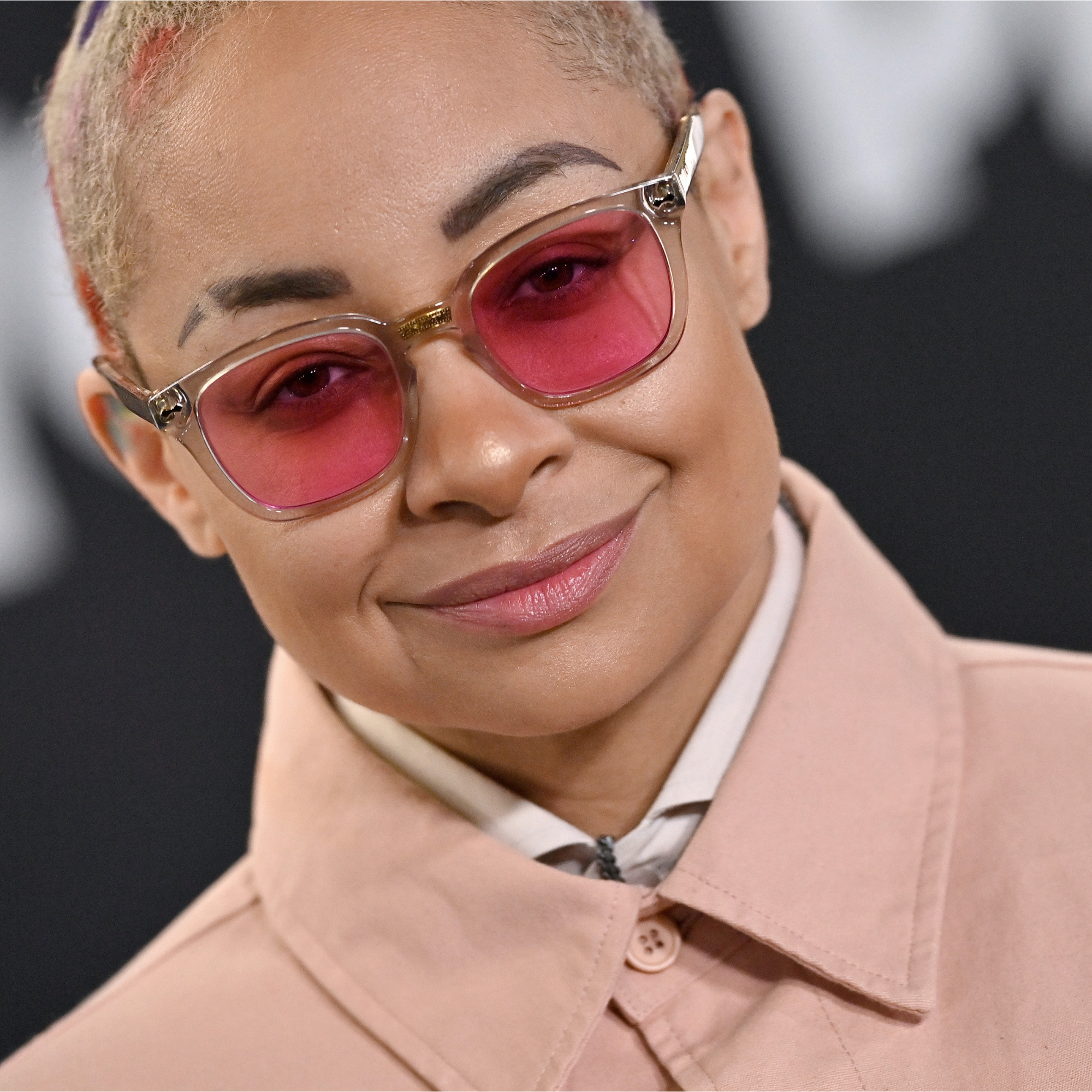 Raven-Symoné Says She Used to Make Her Dates Sign an…