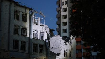 Kyiv mayor launches investigation after Russian missile strike kills two women and child locked out of air raid shelter