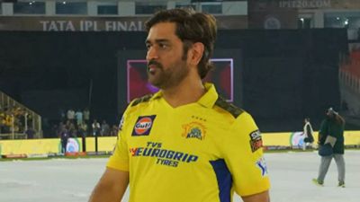 MS Dhoni undergoes successful knee surgery