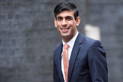 UK government refuses to hand over WhatsApp messages to COVID inquiry