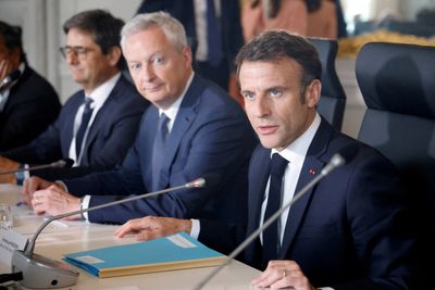 Macron struggles to kick France's spending habit