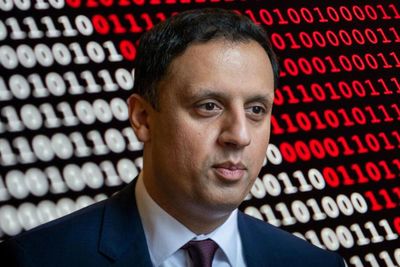 What does Scotland's first AI chatbot think of Scottish Labour and Anas Sarwar?