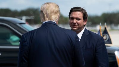 DeSantis Signs Law Allowing Himself Run For President Without Resigning