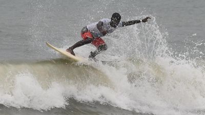 Three-day Indian Open of Surfing championship begins at Sasihithlu Beach