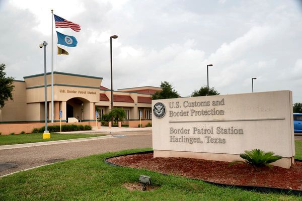 Despite flags, Border Patrol staff didn't review fragile 8-year-old girl's file before she died