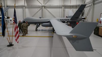 Air Force official ‘misspoke’ in tale of AI drone killing human operator in US test mission