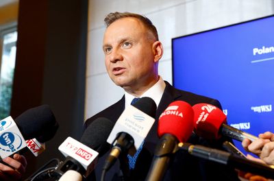 Polish president backpedals on law on undue Russian influence