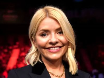 Holly Willoughby to return to This Morning sofa alongside Josie Gibson