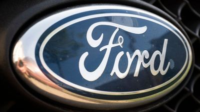 Ford Drops After Failing To Regain Bellwether Indicator: The Bull, Bear Case For The Stock