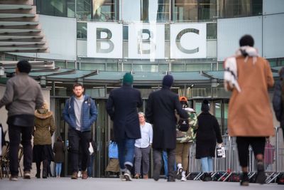 BBC journalists express vote of no confidence in senior leadership team