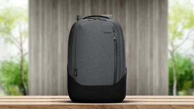 Meet the laptop backpack that thinks it's an AirTag