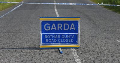 Man in his 30s dead after horror crash in Tullamore as gardaí rush to close road