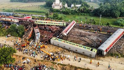 Odisha train accident | Tamil Nadu political leaders express condolences; Congress, PMK and others demand detailed probe
