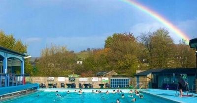 Jaw-dropping outdoor pool 90 minutes from Manchester that could be 'in the Med'