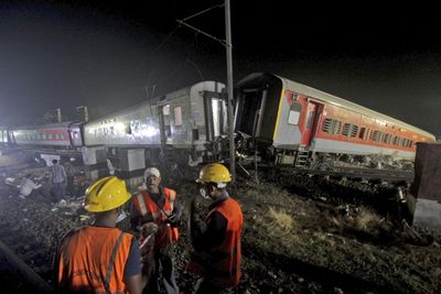 More than 230 killed and 900 hurt after two trains derail in India