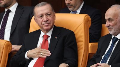 Erdogan sworn in as he begins third term as Turkey's president