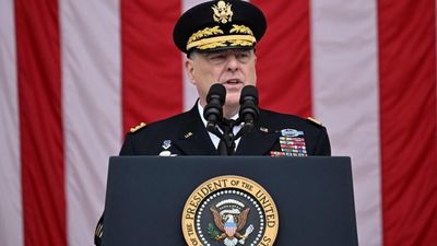 Top US general awarded France's highest military honours