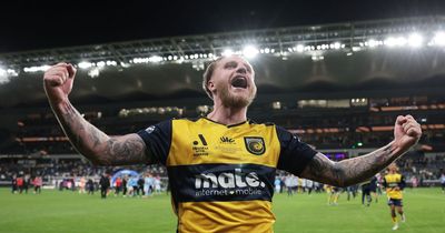 Ex-Hibs hero Jason Cummings bags hat-trick to seal A-League title with Central Coast Mariners