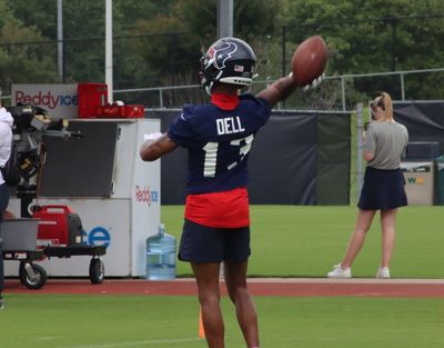 Texans OC Bobby Slowik says WR Tank Dell is adjusting to learning curve