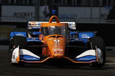 IndyCar Detroit: Dixon quickest in second practice, DeFrancesco wrecks