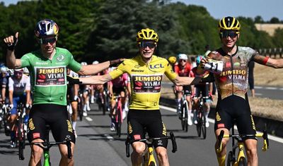Kuss and Van Baarle in Jumbo-Visma Tour de France squad as Roglic takes break