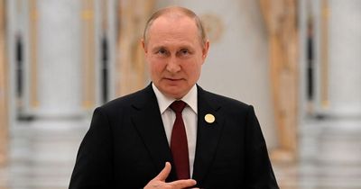 Vladimir Putin facing 'beginning of the end' due to 'Russian in fighting'