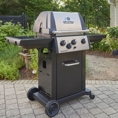 Is Broil King a good BBQ brand? Why the Broil King Monarch 320 is a five-star grill