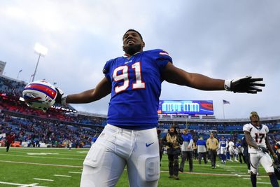 Bills bet on DI Ed Oliver’s potential with massive new contract