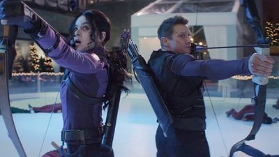 Hailee Steinfeld Shows Major Love For Hawkeye Co-Star Jeremy Renner As He Continues Recovery: ‘He’s A Freaking Superhero’