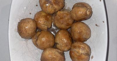 I made the viral airfryer doughnuts using two ingredients